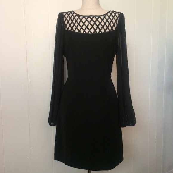 White House Black Market Dresses & Skirts - SALE WHBM Lattice Shift Dress